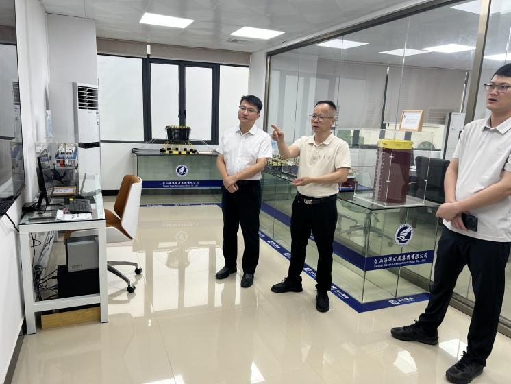 市濱海投資集團(tuán)公司黨委副書(shū)記、總經(jīng)理梁亮帶隊(duì)赴臺(tái)山海洋發(fā)展集團(tuán)考察調(diào)研