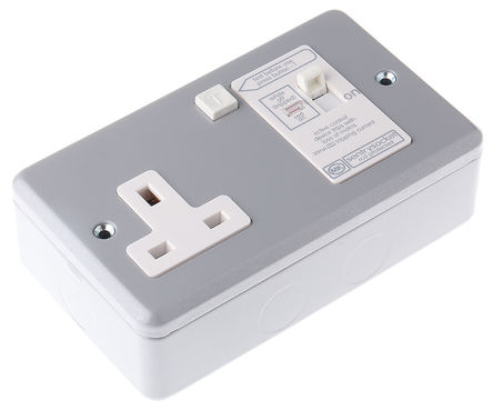 MK - K6302 ALM - MK Metalclad ϵ BS ˜ 13A ɫ  RCD  K6302 ALM, N_P, 1M 30mA,  86mm  86mm, 240V ac		