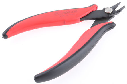 RS Pro - TR3015 - RS Pro Rƽ 늾и TR3015, 138mm L, 1.3mm и		